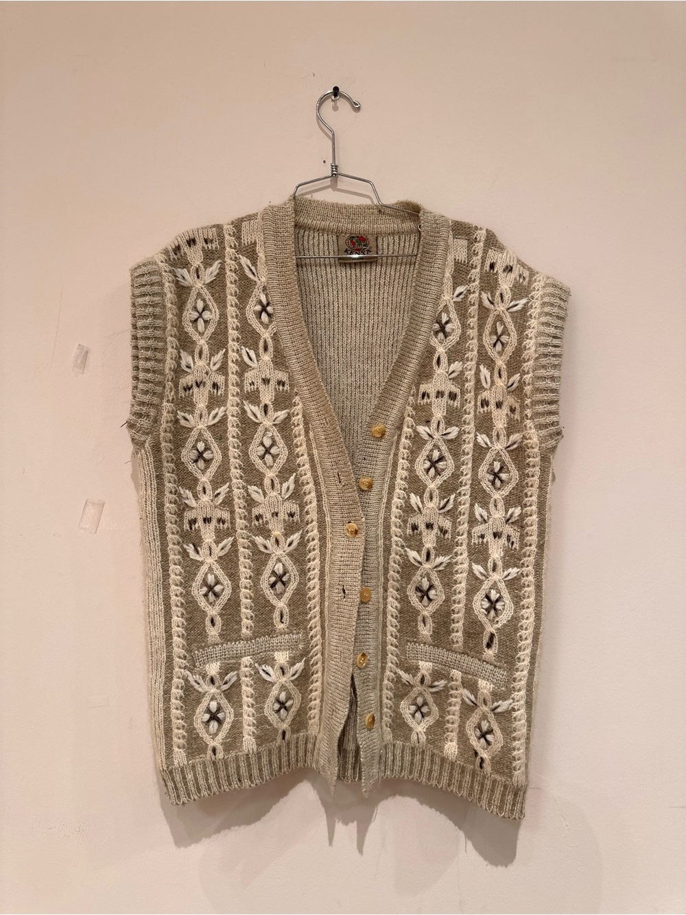 Neutral Beige Floral Knit Button-Front Sweater Vest